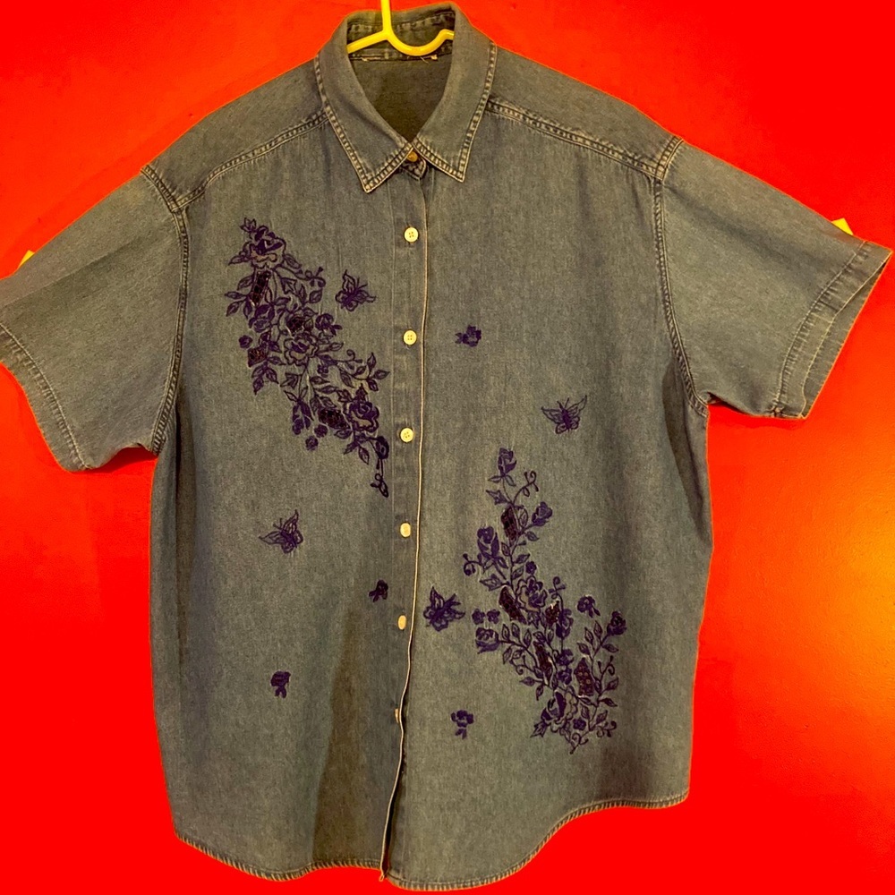 blue w/ embroidered flowers button down